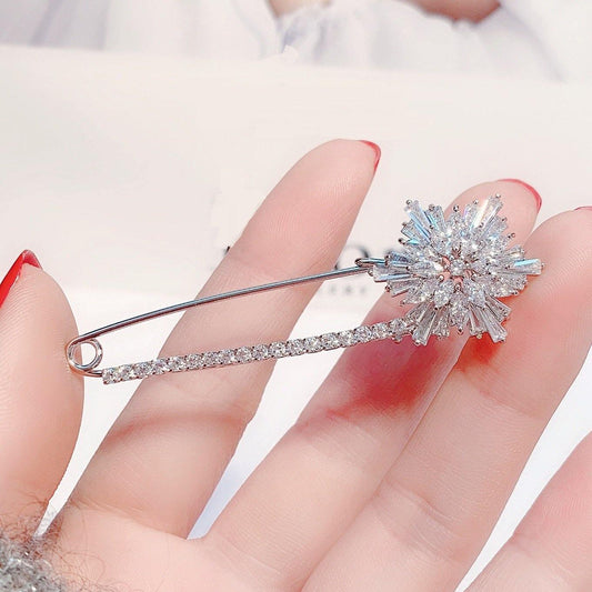 Snowflake Pin Ornament - ForVanity pins & brooches, women's jewellery & watches Brooches