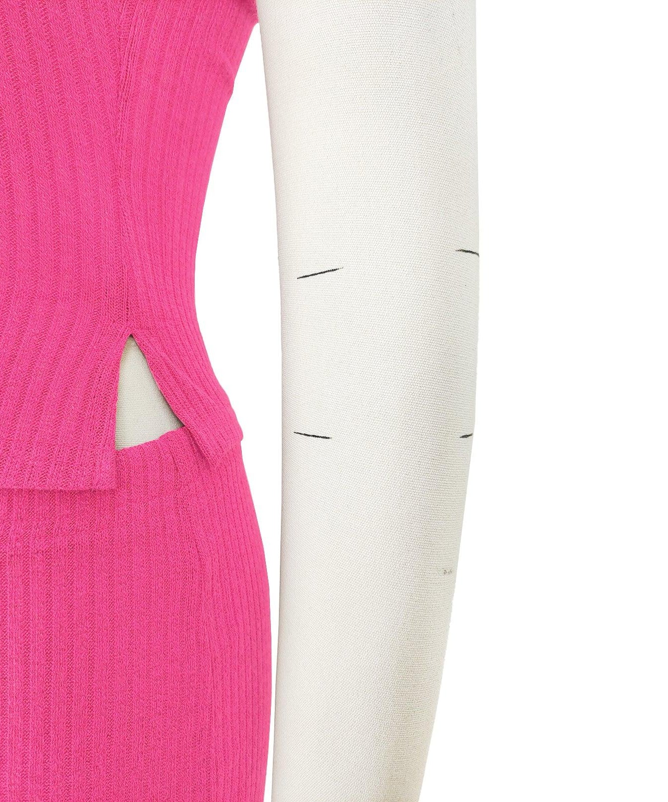 Women Sunken Stripe Shorts Outfit - ForVanity 