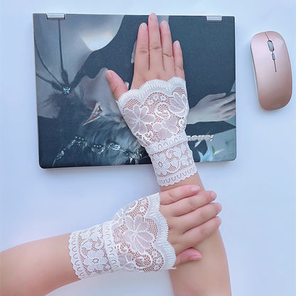 Elegant Women's Lace Cut-out Cuffs - A Versatile Accessory for Every Wardrobe