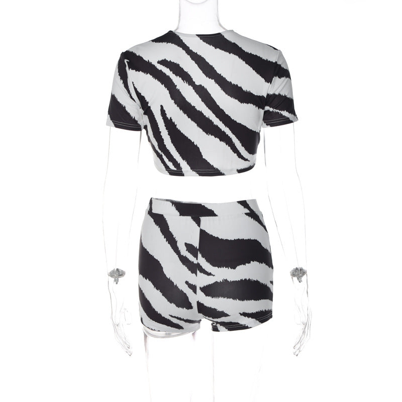 Slim Zebra Print Shorts Outfit