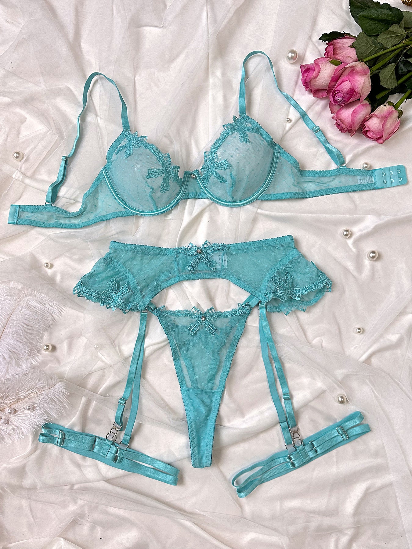 Elegant Blue Embroidery Mesh Lingerie Set