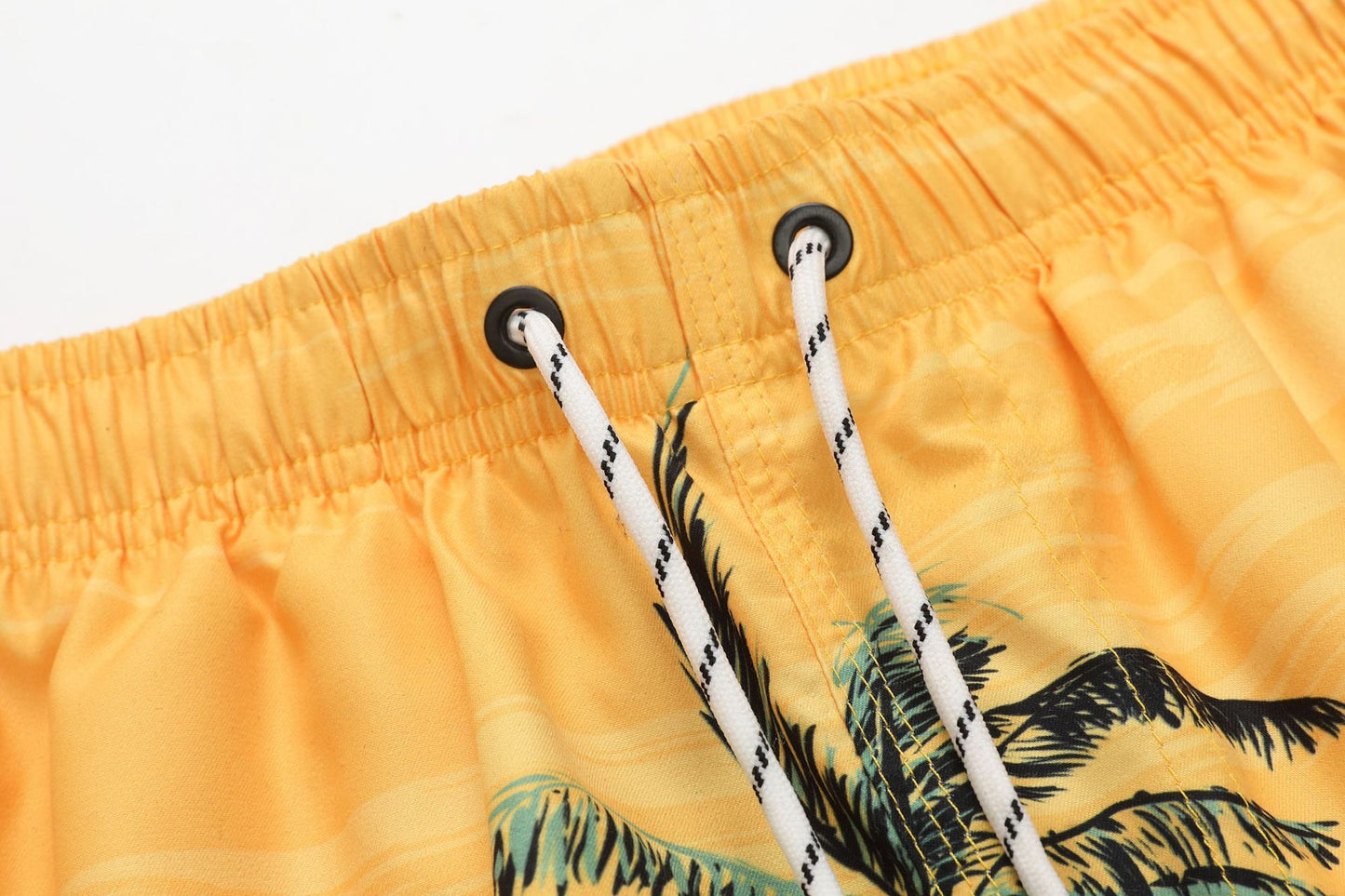 Men's Coconut Pattern Casual Beach Shorts