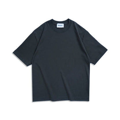 Relaxed Drop Shoulder Tee: Effortlessly Cool Round Neck Essential