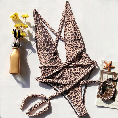 Stylish Leopard Print One Piece Swimsuit with Cutout Detail - ForVanity women's lingerie, women's swimwear Swimwear