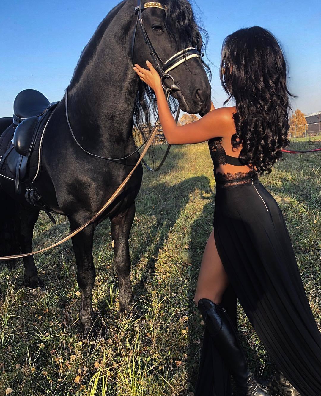 Elegant See Through Lace Nude Back High Slit Maxi Dress - ForVanity dress, formal dress Formal Dress